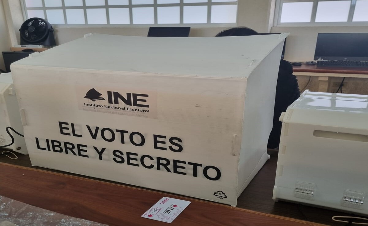 El INE emitió una convocatoria en braille para que personas con discapacidad visual participen como observadores electorales. Foto: @INEedomex / X